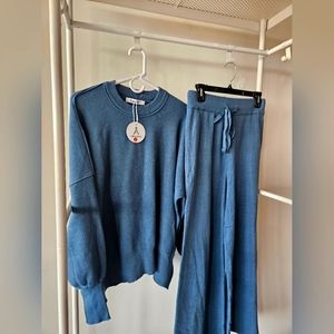 ANRABESS Women’s Two Piece Outfit Long Sleeve Crop Top Wide Leg Pants Size M NWT